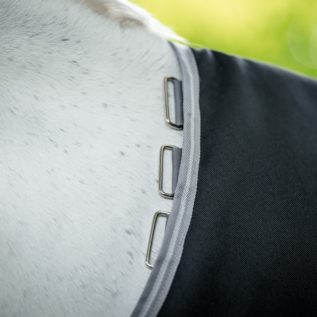 Horseware Amigo - 1200D Turnout Regndækken - 50 gram - Sort - animondo.dk - AAOAL1 - KJI0 - 66